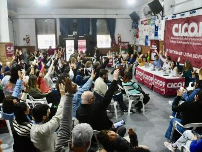 Kicillof cerró las paritarias con judiciales y médicos y asegura la paz salarial antes de las elecciones