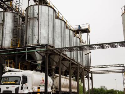 Granja Tres Arroyos atraviesa una crisis crítica: crecen los pedidos de quiebra y aumenta la incertidumbre entre casi 7.000 trabajadores